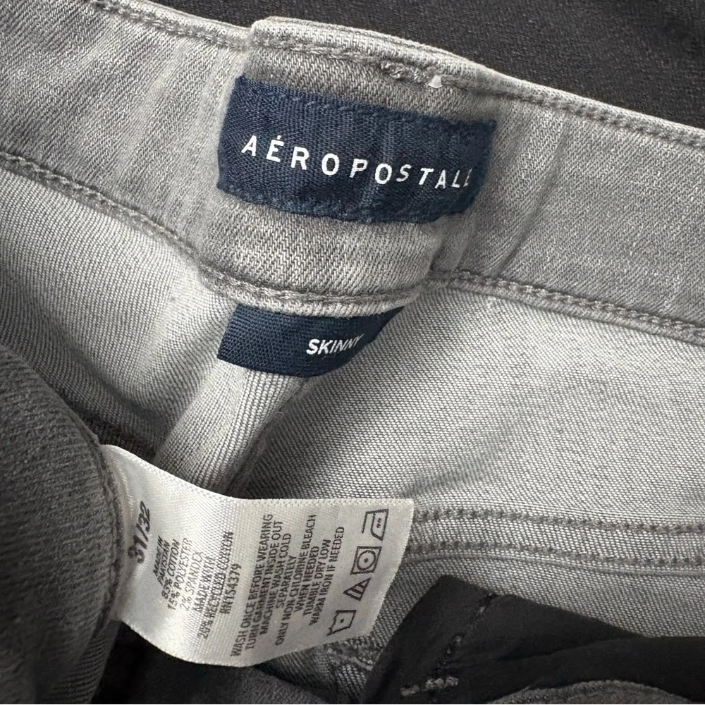 Aeropostle men’s skinny jeans 31/32 black and gray